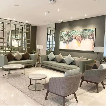 Dreamy Aesthetic Suite In City Center