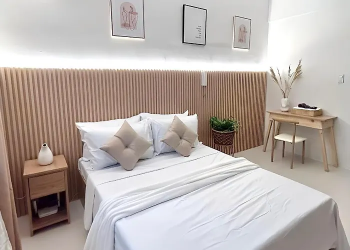 Dreamy Aesthetic In Center *